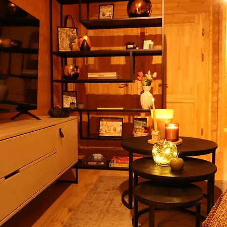 Luxe Houten Boshuis Retreat Met Prive Werkruimte Meijel