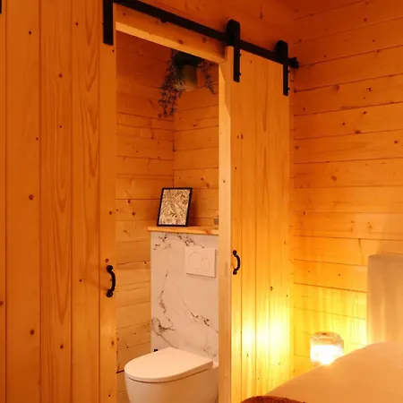 Luxe Houten Boshuis Retreat Met Prive Werkruimte Vakantiehuis