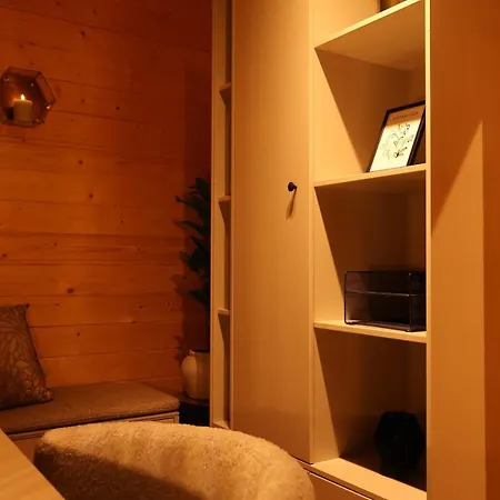 Luxe Houten Boshuis Retreat Met Prive Werkruimte