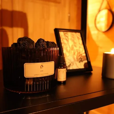 Vakantiehuis Luxe Houten Boshuis Retreat Met Prive Werkruimte
