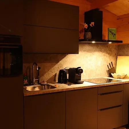 Luxe Houten Boshuis Retreat Met Prive Werkruimte Vakantiehuis *